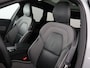 Volvo XC60 2.0 T6 Plug-in hybrid AWD Plus Dark (Pano / 360 Cam / H&K / Winterpakket)