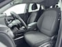 Hyundai Kona Electric EV Fashion Sky 64 kWh | SoH 96% | Schuifdak | All Season | Warmtepomp | Navigatie | Camera | Head-up display |