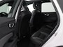 Volvo XC60 2.0 T6 Plug-in hybrid AWD Plus Dark (Pano / 360 Cam / H&K / Winterpakket)