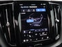 Volvo XC60 2.0 T6 Plug-in hybrid AWD Plus Dark (Pano / 360 Cam / H&K / Winterpakket)