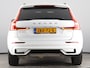 Volvo XC60 2.0 T6 Plug-in hybrid AWD Plus Dark (Pano / 360 Cam / H&K / Winterpakket)