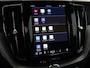 Volvo XC60 2.0 T6 Plug-in hybrid AWD Plus Dark (Pano / 360 Cam / H&K / Winterpakket)