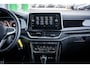 Volkswagen T-Roc 1.5 TSI R-Line | Cruise control adaptief | R-Line exterieur | Trekhaak met afneembare kogel