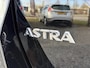 Opel Astra Sports Tourer 1.2 Ultimate 146pk,Leder-Alcantara,2e Eigenaar,6 Bak,Navi,Camera,Stoelverw-Stuurverw.Keyless,Lm velgen,Pdc V+A,Rijstrooksensor,BSD,N.A.P,Dealer Onderhouden,Apk tot 10-2026