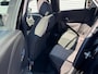 Opel Corsa 1.2 BLACK Edition - Navigatie / Apple CarPlay I Airco I PDC I Sport velgen I Dealer onderhouden