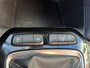 Opel Corsa 1.2 BLACK Edition - Navigatie / Apple CarPlay I Airco I PDC I Sport velgen I Dealer onderhouden