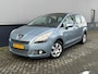 Peugeot 5008 1.6 THP ST 5p. Airco Panoramadak cruise pdc Nieuwe Apk