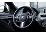 BMW X2 sDrive20i Aut. High Executive | M Sportpakket | 20" LM Velgen | Panoramadak | Harman Kardon | Head-Up Display | Navigatie incl. Apple CarPlay | Achteruitrijcamera |