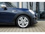 MINI Cooper 5-Deurs | Chili Business | Panoramadak | Union Jack | Leder | LED | Head-Up Display | Keyless | Stoelverwarming |