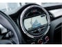 MINI Cooper 5-Deurs | Chili Business | Panoramadak | Union Jack | Leder | LED | Head-Up Display | Keyless | Stoelverwarming |