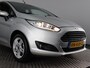 Ford Fiesta 1.0 Titanium nieuwe distributie! (Stoelverwarming / Bluetooth)