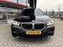 BMW X1 sDrive20i High Executive Edition | Leder | Panoramadak | Head-Up Display | Stoelverwarming | Dealerauto