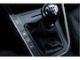 Volkswagen Polo 1.0 TSI 115PK Comfortline Business | Navigatie | Apple CarPlay | 6 Versnellingen | Parkeersensoren | 15" LM Velgen | Climatronic | Adaptieve Cruise Control |