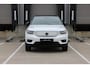 Volvo XC40 Recharge P8 AWD R-Design Lichtmetalen Velgen 20" | 360°-camera | BLIS | Kunstlederen/Alcantara Bekleding | R-Design Exterieur |Google Navigatiesysteem Full Map + Hard Disk | LED koplampen | Electronic Climate Controle | Verwarmende Voorstoelen + Stuurwiel |