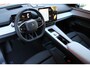 Polestar 4 Long Range Single Motor Prime 100 kWh | Panoramisch dak | Pilot Assist | 360° 3D Camera | Harman Kardon Premium Sound | ​Head-up display | Verlicht logo | Pixel LED-koplampen met adaptief groot licht | Touchscreen achterin | 12-voudig verstelbare stoelen | Elektrisch verstelbare achterstoelen | Verwarmd stuurwiel en verwarmbare achterstoelen | Klimaatregeling met 3 zones | Intelligente luchtreiniging | 22 kW AC-laden