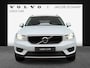 Volvo XC40 T3 Momentum Pro / Panoramdak / Lederen bekleding / 19" /
