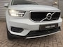 Volvo XC40 T3 Momentum Pro / Panoramdak / Lederen bekleding / 19" /