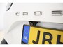 Opel Crossland 1.2T 130pk Automaat Elegance | Parkeersensoren voor + achter | Achteruitrijcamera | Navigatie | Climate Control | AGR Comfortstoel