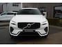Volvo XC60 T6 AWD Plus Dark Long Range | Trekhaak | Panoramisch schuif/kanteldak | Harman Kardon | Dealer onderhouden | 360 graden camera | Elektrisch verstelbare stoelen met geheugen |