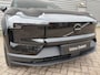 Volvo EX30 Extended Range Black Edition 69 kWh / Elektrisch verstelbare voorstoelen / Pack Climat / 19" /