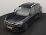 Volkswagen Tiguan 1.5 eHybrid Life Edition Plug In Hybrid 204pk Dealer O.H PHEV | Trekhaak af Fabriek | Adaptive Cruise | Parkassist | IQ Drive | Stuur & Stoelverwarming | Apple Carplay | Virtual | BLIS | Camera | Sfeerverlichting |