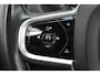 Volvo XC60 T6 Recharge AWD R-Design | Stoelverwarming | Parkeercamera | Panoramadak | H/K | Glossy Black | Keyless