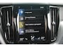 Volvo XC60 T6 Recharge AWD R-Design | Stoelverwarming | Parkeercamera | Panoramadak | H/K | Glossy Black | Keyless