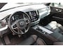 Volvo XC60 T6 Recharge AWD R-Design | Stoelverwarming | Parkeercamera | Panoramadak | H/K | Glossy Black | Keyless