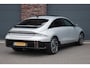 Hyundai Ioniq 6 Lounge 77.4 kWh | Adaptieve Cruise Control | Panoramadak | BOSE | Memory | Stoelventilatie | Verwarmd Stuurwiel | HUD | Leder | Camera | Trekhaak | Achterbank Verwarmd |