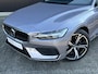 Volvo V60 2.0 T6 Plug-in hybrid AWD Core Business Edition Harman Kardon audio / 360 camera