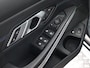 BMW 3-Serie Touring 330e Business Edition + M Sport (Pano / Navi / Cruise / Camera / Carplay)