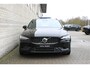 Volvo V60 2.0 T6 Plug-in hybrid AWD Plus Dark