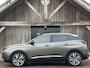 Peugeot 3008 1.2 PureTech GT Line | Panoramadak, Apple CarPlay, Camera, Cruise, Climate, Focal Audio, Two-Tone, PDC, LED, DAB, 19”