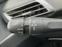 Peugeot 3008 1.2 PureTech GT Line | Panoramadak, Apple CarPlay, Camera, Cruise, Climate, Focal Audio, Two-Tone, PDC, LED, DAB, 19”