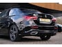 Mercedes-Benz A-klasse 180 Business Solution AMG|Rijklaar!|Pano|Camera|Carplay|Stoelverwarming