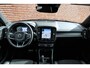 Volvo XC40 T5 Recharge R-Design | Trekhaak | Parkeercamera | Cruise Control | Navigatie | Verwarmbare Voorstoelen | Apple Carplay | 20'' Lichtmetalen Velgen | Keyless Entry