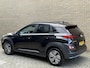 Hyundai Kona Electric EV Premium 64 kWh | 3 fase | Leder | Adaptieve cruise | Lane Assist | Camera | Navigatie | Apple CarPlay / Android Auto | Head up | Stoelverwarming&koeling | Stuurverwarming | LED | DAB | Keyless | Volledig onderhouden | 96% SOH