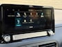 Hyundai Kona Electric EV Premium 64 kWh | 3 fase | Leder | Adaptieve cruise | Lane Assist | Camera | Navigatie | Apple CarPlay / Android Auto | Head up | Stoelverwarming&koeling | Stuurverwarming | LED | DAB | Keyless | Volledig onderhouden | 96% SOH