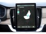 Volvo XC90 2.0 T8 Plug-in hybrid AWD Ultra Bright | Adaptieve Cruise Control met Pilot Assist | Premium audio by Bowers & Wilkins | Elektrisch bedienbaar panoramisch schuif/-kanteldak | Elektrische voorstoelen met geheugen en massagefunctie | Verwarmbare voorstoelen + stuurwiel | Geventileerde voorstoelen | 360 Parkeercamera | Park Assist voor + achter | 4-Zone Climate Control | Head-Up Display | 21'' Lichtmetalen wielen |