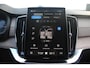 Volvo XC90 2.0 T8 Plug-in hybrid AWD Ultra Bright Adaptieve Cruise Control met Pilot Assist | Premium audio by Bowers & Wilkins | Elektrisch bedienbaar panoramisch schuif/-kanteldak | Elektrische voorstoelen met geheugen en massagefunctie | Verwarmbare voorstoelen + stuurwiel | Geventileerde voorstoelen | 360 Parkeercamera | Park Assist voor + achter | 4-Zone Climate Control | Head-Up Display | 21'' Lichtmetalen wielen |