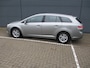 Toyota Avensis Wagon 1.8 VVTi Dynamic zeer nette goed rijdende en goed onderhouden auto nu scherpe meeneem prijs zoals ingeruild