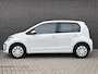 Volkswagen Up! 1.0 | Achteruitrijcamera | Climate Control | Radio