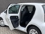 Volkswagen Up! 1.0 | Achteruitrijcamera | Climate Control | Radio
