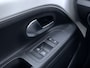 Volkswagen Up! 1.0 | Achteruitrijcamera | Climate Control | Radio