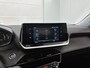 Peugeot e-2008 EV Allure 50 kWh 136pk Automaat | Navigatie | Climate Control | Cruise Control | 17"LMV | Apple Carplay/Android Auto |
