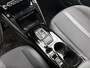 Peugeot e-2008 EV Allure 50 kWh 136pk Automaat | Navigatie | Climate Control | Cruise Control | 17"LMV | Apple Carplay/Android Auto |