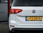 Volkswagen Touran 1.4 TSI Highline Business R 7p | Trekhaak | Stoelverwarming | Matrix LED Koplampen | Adaptieve Cruise Control | Parkeersensoren | 18'' Lichtmetalen Velgen | Privacy Glas | Climate Control | Elektrische Klep | 7 Persoons |