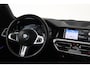 BMW 3-Serie 320i High Executive Edition (PANORAMADAK, CAMERA, SFEERVERLICHTING, STOELVERWARMING, DIGITALE COCKPIT)
