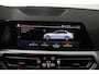 BMW 3-Serie 320i High Executive Edition (PANORAMADAK, CAMERA, SFEERVERLICHTING, STOELVERWARMING, DIGITALE COCKPIT)