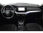 Skoda Octavia Combi 1.0 e-TSI Business Edition Plus (TREKHAAK, STOELVERWARMING, HEAD-UP, CAMERA, ELEKTR STOELEN, SFEERVERLICHTING)